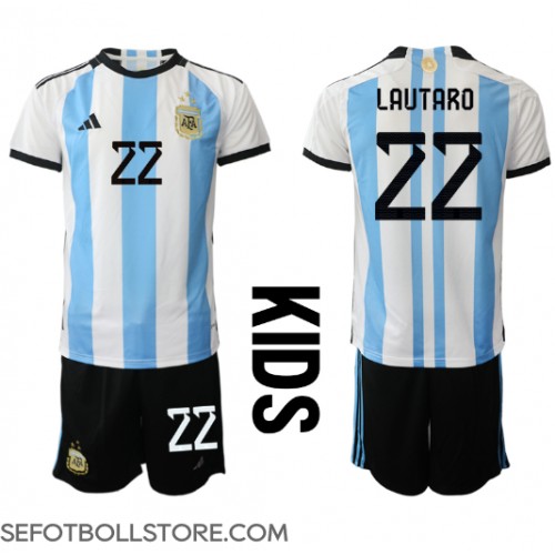 Argentina Lautaro Martinez #22 Replika babykläder Hemmaställ Barn VM 2022 Kortärmad (+ korta byxor)